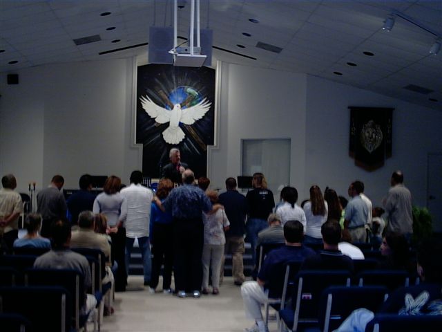 Tom Papania (tm) at Lakeside Christian Church, Boynton Beach, FL 48 Souls come to Jesus and 83 rededicate their lives to the Lord at Saturday and Sunday Services (2004)